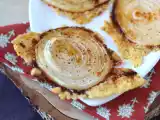 Opskrift Super sprøde hjemmelavede løg- og parmesanchips
