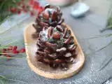 Opskrift Forvandl din brownie til en chokoladepinecone!