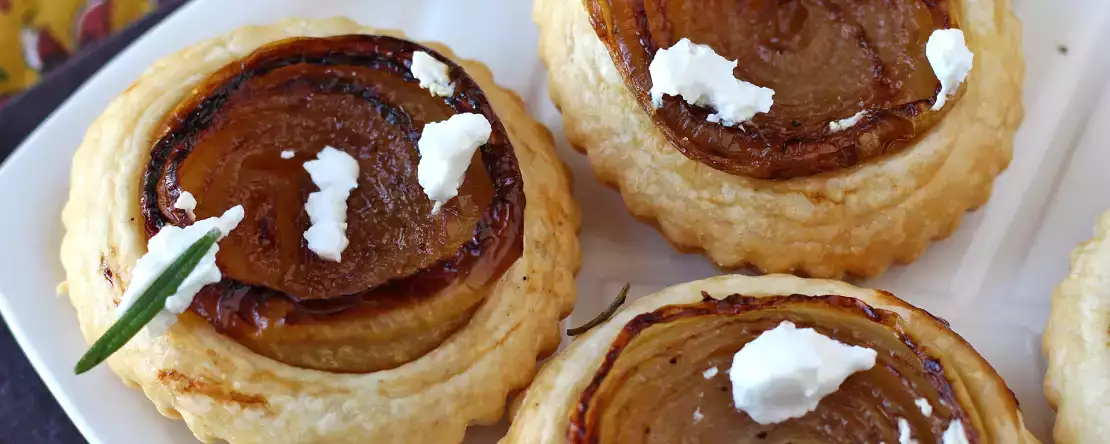 Løg-tarteletter tatin