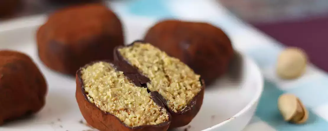 Dubai chewy cookies, den virale opskrift på mochis med pistacie og kadaif-fyld