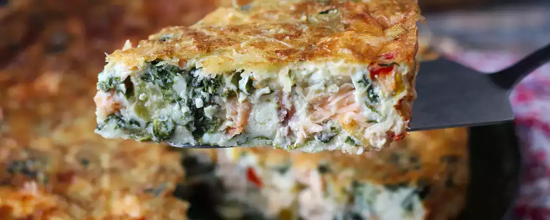 Quiche uden dej med laks, spinat og hytteost