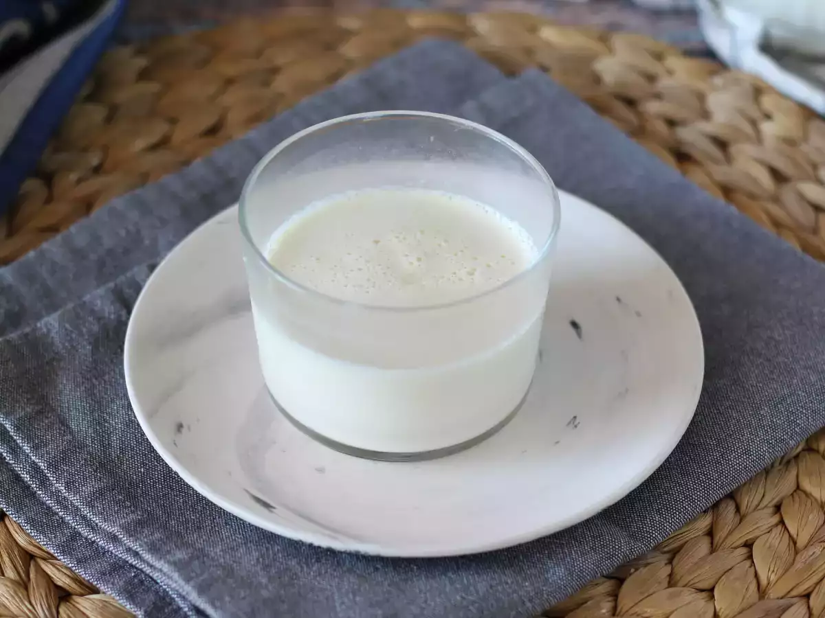 Opskrift Vaniljepanna cotta, den klassiske opskrift til at lave den derhjemme