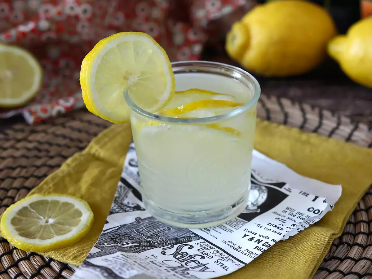 Opskrift Spritz med limoncello, den perfekte cocktail til sommeren!