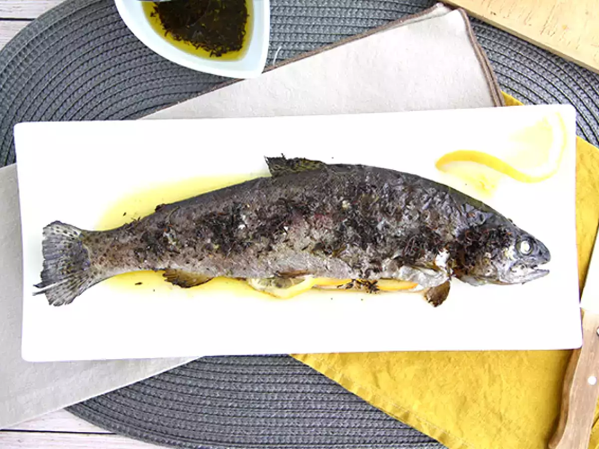 Opskrift Ovnbagt ørred med timian og olivenolie