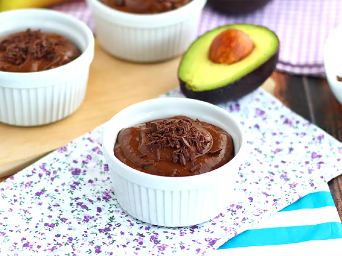 Opskrift Veganske dessertcremer - chokolade, banan, avocado