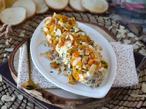 Opskrift Flødeostsalami med abrikoser og mandler: den perfekte appetitvækker til festen!