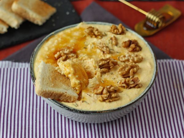 Opskrift Cremet græskar- og feta-paté med et strejf af honning