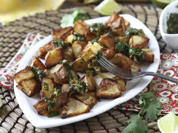 Opskrift Bagte kartofler med chimichurri