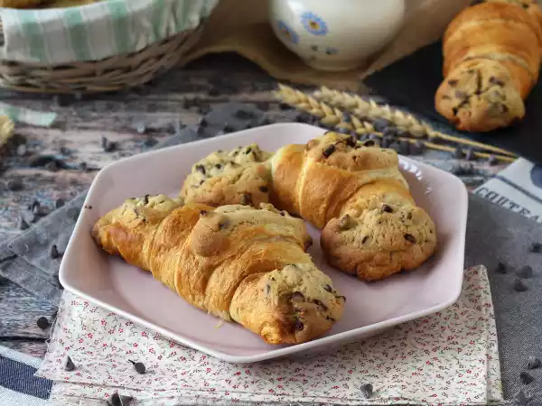 Opskrift Ultra-gourmet, supernemme crookies. den perfekte kombination af croissant og cookie!