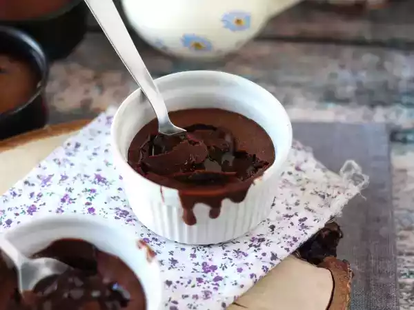 Opskrift Ekstra flydende air fryer-chokoladefondanter!