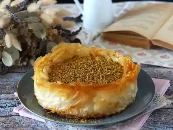 Opskrift Baklava-agtig cheesecake med pistacie, sprød og smeltende