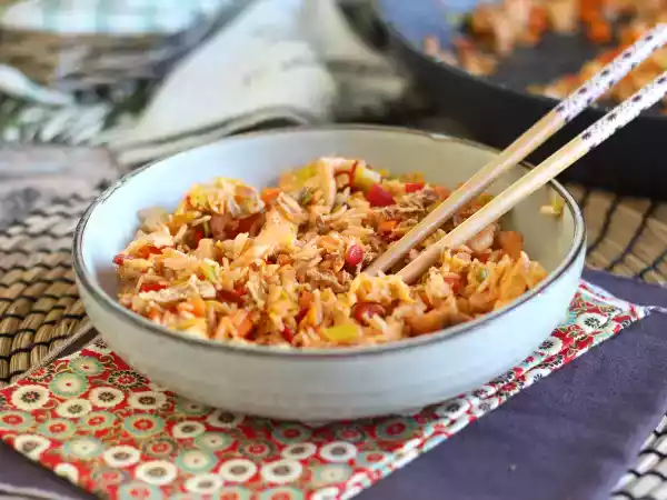 Opskrift Nasi goreng, den indonesiske risret