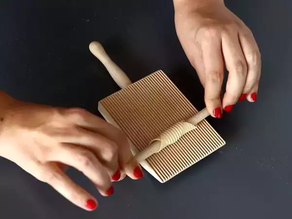 Opskrift Sådan tilbereder du ægge-garganelli