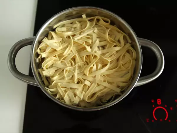 Opskrift Hvordan koger jeg frisk pasta?