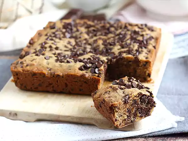 Opskrift Kage med chokoladestykker