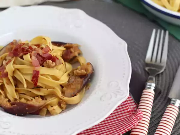 Opskrift Pasta med figner og pancetta