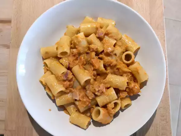 Opskrift Pasta med græskar og bacon