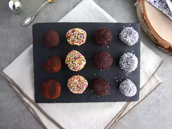 Opskrift Trøfler overtrukket med chokolade