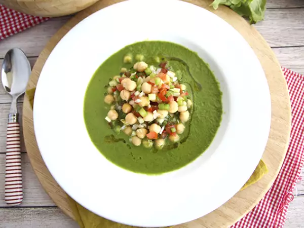 Opskrift Salatsuppe og kikærtesalat
