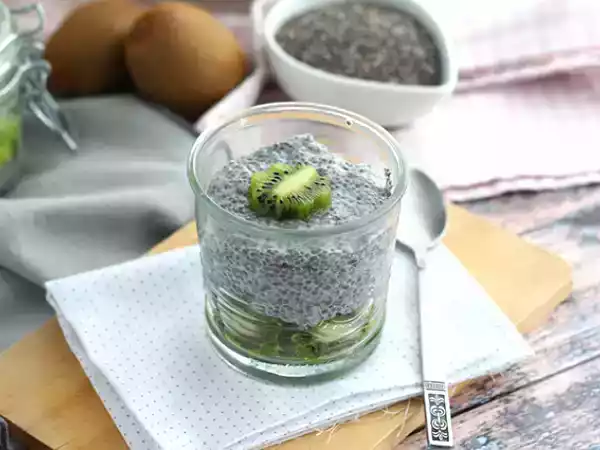 Opskrift Chiafrø-budding med kiwifrugt