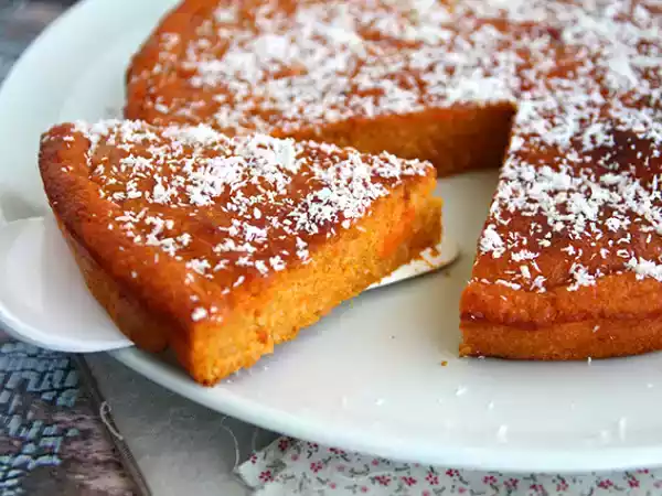 Opskrift Fondantkage med søde kartofler og kokos