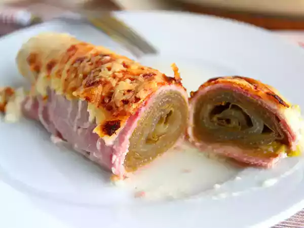 Opskrift Gratineret endivie med skinke