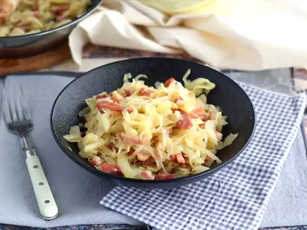 Opskrift Hvidkål med bacon
