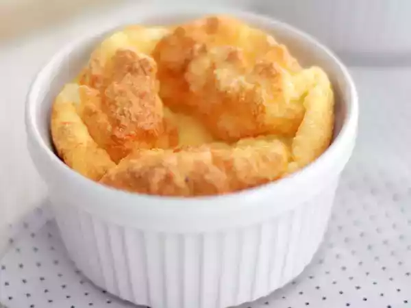 Opskrift Bløde og luftige ostesoufflés