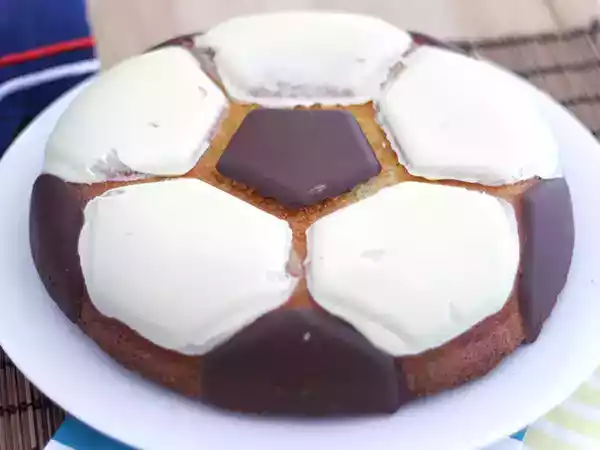 Opskrift Fodboldkage