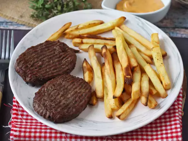 Opskrift Hvordan tilbereder man en hakkebøf i air fryer?