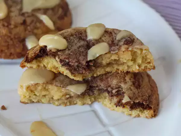 Opskrift Cookies med kanelsnegle-smag – bløde og sprøde med masser af kanel