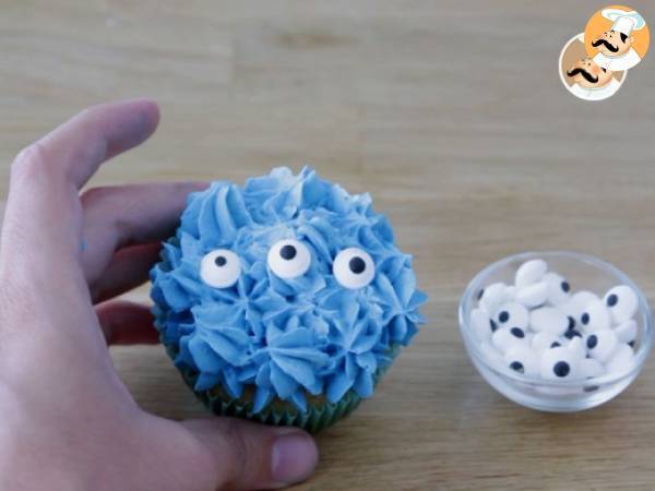 Monster-cupcakes til halloween - Forberedelse trin 14