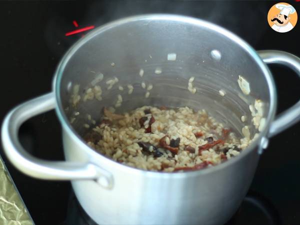 Vegetarisk risotto med soltørrede tomater og svampe - Forberedelse trin 3
