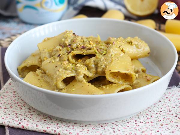Pasta med tun, pistacienødder og citron - Forberedelse trin 6