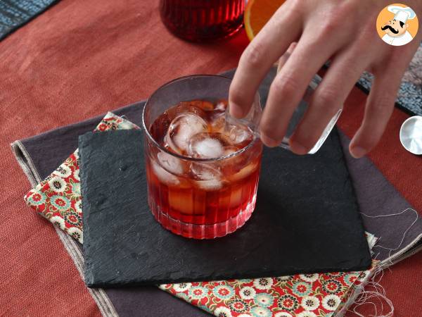 Negroni: opskriften med de rigtige doser til at lave den derhjemme - Forberedelse trin 2