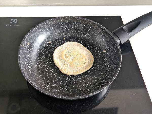 Bløde veganske pandekager med hørfrøæg: nem og æggefri opskrift - Forberedelse trin 8