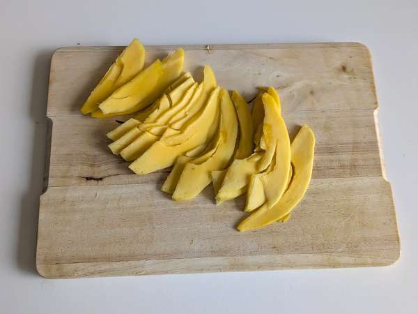 Avocado toast med mango og lime: en frisk, hurtig og velsmagende opskrift - Forberedelse trin 1