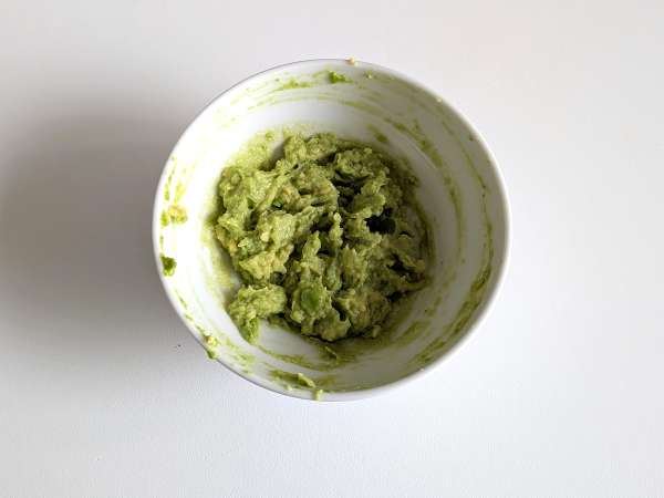 Avocado toast med mango og lime: en frisk, hurtig og velsmagende opskrift - Forberedelse trin 2