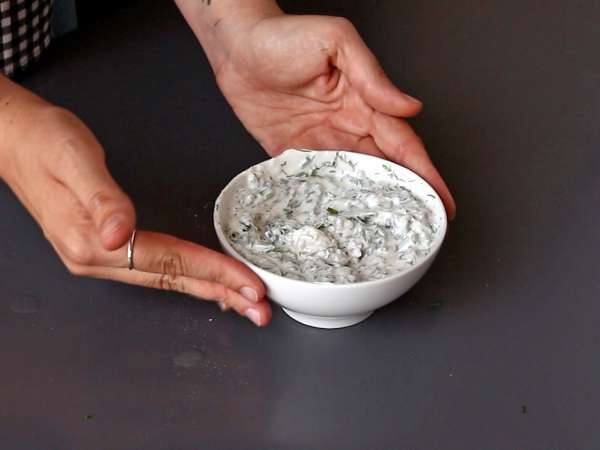 Sprød gnocchi-salat, ultra trendy, velsmagende og afbalanceret, perfekt til sommeren! - Forberedelse trin 3