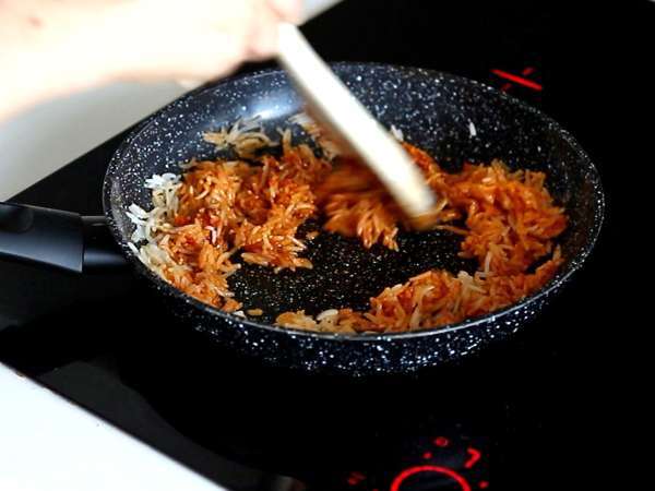 Omelet med sprøde ris og sojabønner, et krydret måltid, der er hurtigt og affaldsfrit! - Forberedelse trin 3