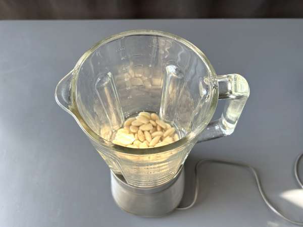 Andalusisk Ajoblanco: den kolde suppe, du altid vil have om sommeren - Forberedelse trin 3