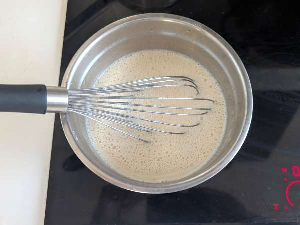 Hurtig og nem æggecreme - Forberedelse trin 3