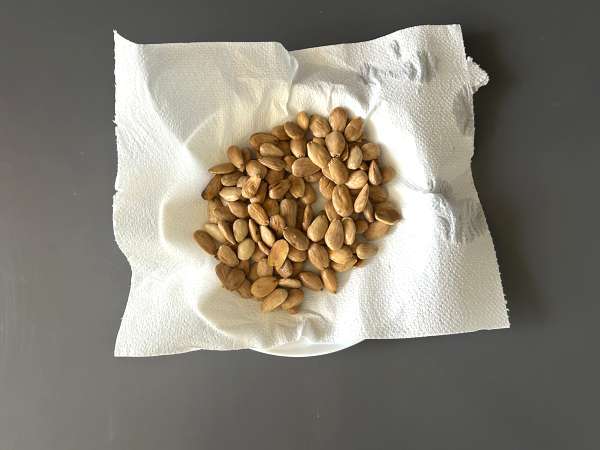 Traditionelt marokkansk wienerbrød med murstensdej, kylling og krydderier - Forberedelse trin 9