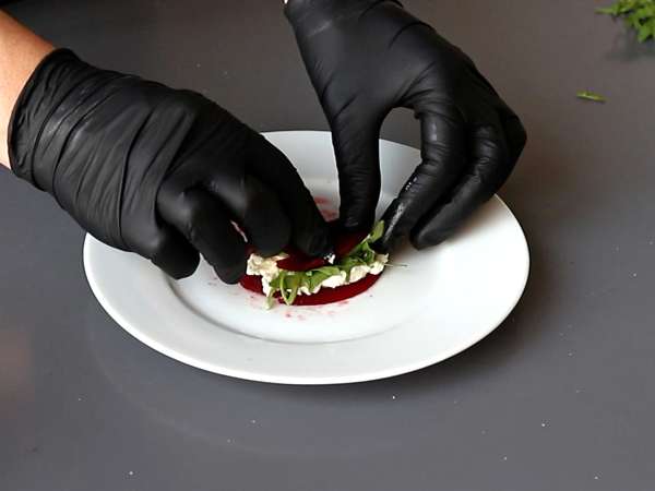 Rødbede-ravioli, en enkel og elegant forret - Forberedelse trin 4