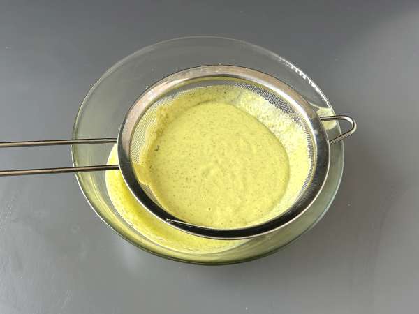 Zucchini- og grøn æblecreme med yoghurt klar på 30 minutter - Forberedelse trin 7