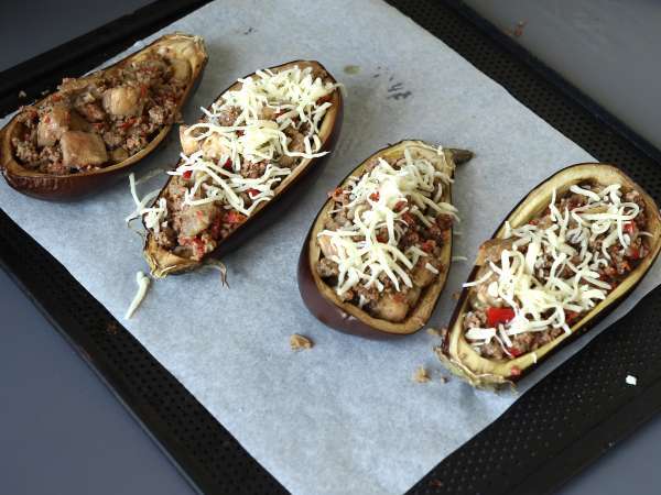 Fyldte auberginer med gratineret mozzarella - Forberedelse trin 7