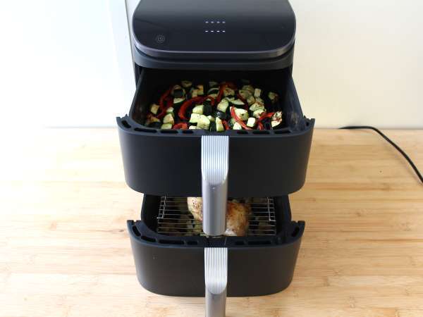 Kylling med peberfrugt og courgetter i frituregryde: klar på 20 minutter! - Forberedelse trin 3