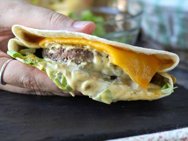 Big Mac-agtige wraps, hurtige, praktiske og økonomiske - Forberedelse trin 10
