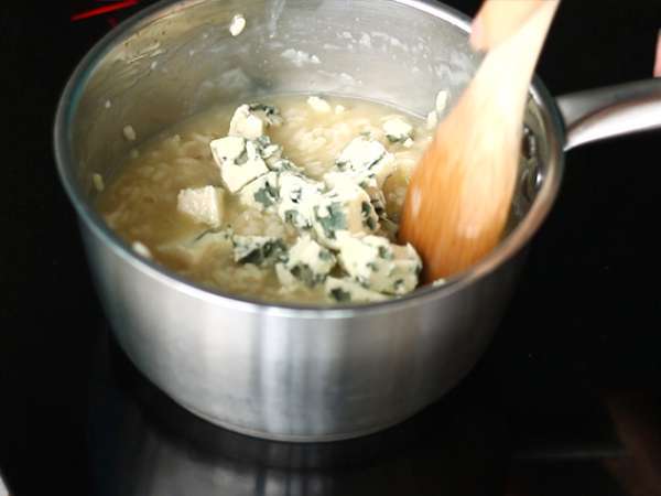 Risotto med roquefort - Forberedelse trin 4