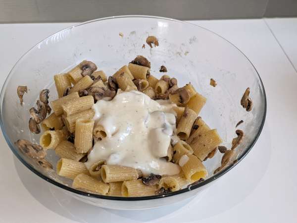 Pasta al forno ai funghi: den perfekte cremede og trevlede opskrift til efteråret - Forberedelse trin 7